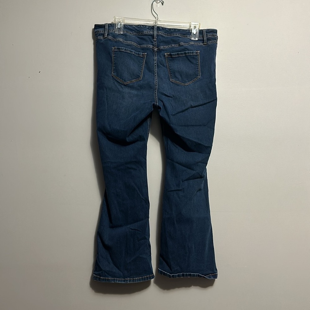 Torrid Luxe Slim Boot Super stretch Women's Blue Jeans size 20 - Picture 3 of 4